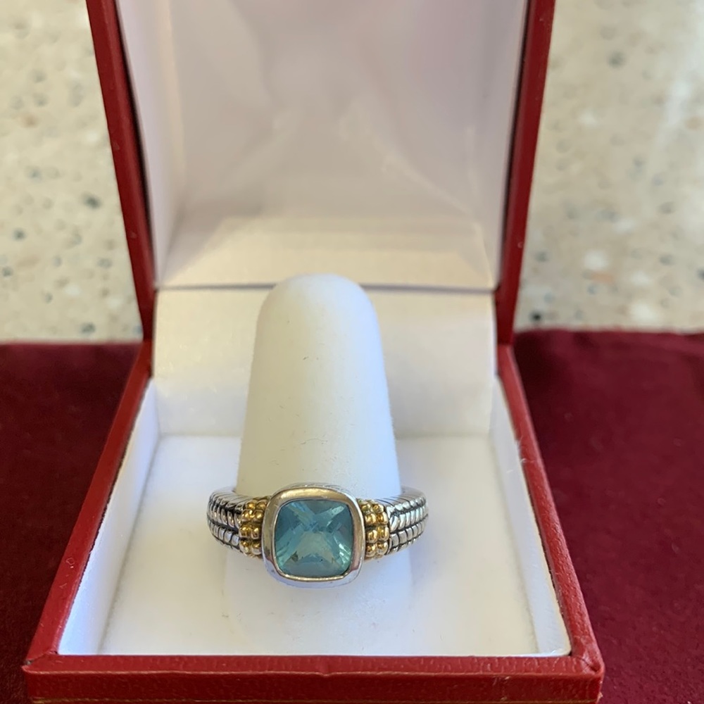 14 kt and Silver blue topaz ring size 7